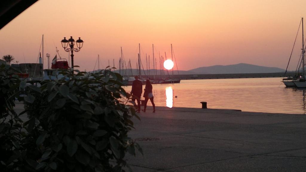 B&B Jamba Alghero Rum bild